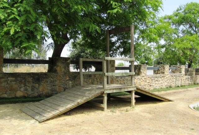 VENTA RAMPA MADERA DE SALIDA PARA CIRCUITO BICICLETAS. REF ASL_897