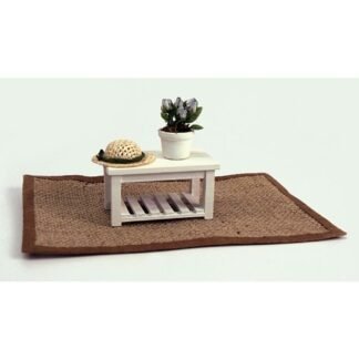 ARTESANÍA LATINA 11225. ALFOMBRA Y MESITA MINIATURA PARA CASA MUÑECAS
