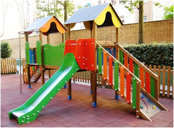 PARQUE INFANTIL de exterior "Zaragoza". HOMOLOGADO, ASL 269