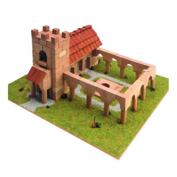 KERANOVA 30312- CASA  CON PATIO DE PIEDRA. BK 12