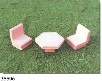 Mesa y 2 sillas para maquetas. KERANOVA 350506