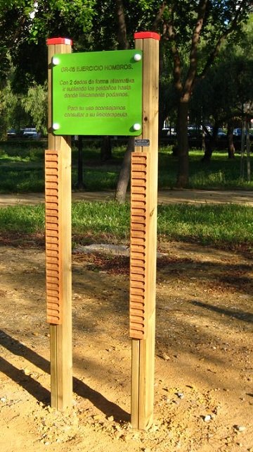 PRECIOS: CIRCUITO SALUDABLE AIRE LIBRE SERIE RURAL: APARATO MADERA EJERCICIO DEDOS, REF ASL_GR-05