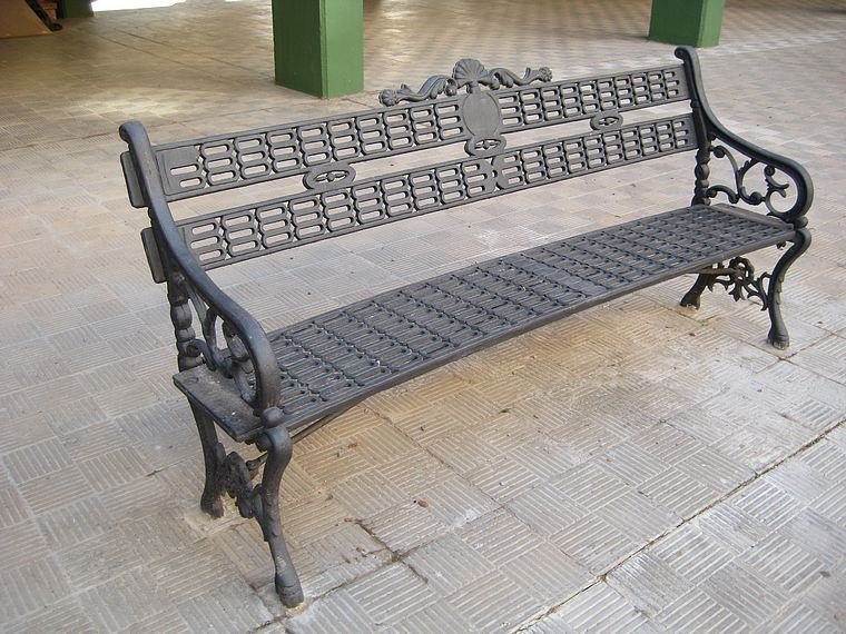 BANCO FUNDICIÓN. L. 1,40m. ASL 410